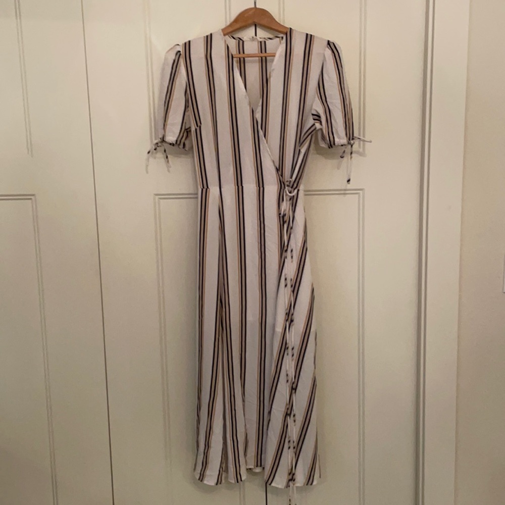 Women’s midi wrap dress